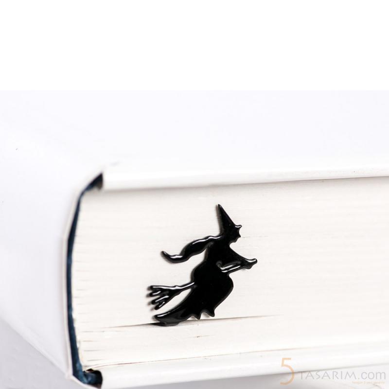 Cadı Kitap Ayracı