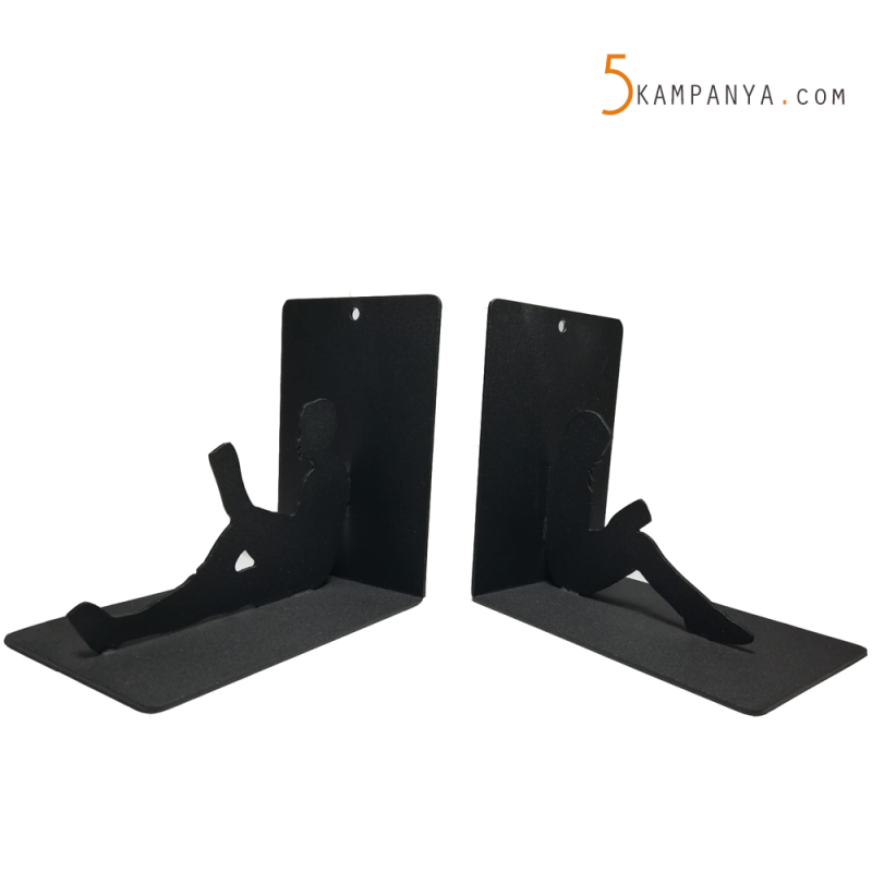 Kitap Okuyan Kadın ve Erkek Figürlü Dekoratif Metal Kitap Tutucu